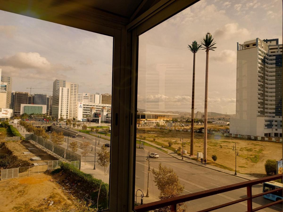 طنجة Nouveau Appartement Au Plein Centre Ville En Face Hilton المظهر الخارجي الصورة